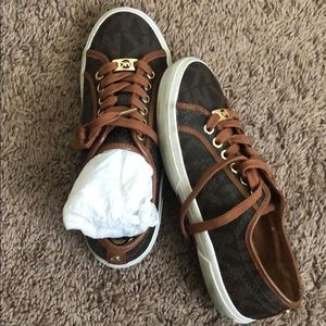 Michael Kors Shoes - Women Michael kors tennis shoes tan and brown Michael Kors Shoes - Women Michael kors tennis shoes tan and brown